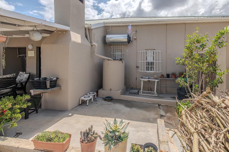 4 Bedroom Property for Sale in Riviersonderend Western Cape